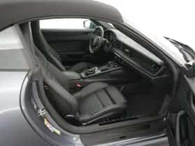 Porsche 911 (2025) thumbnail 33