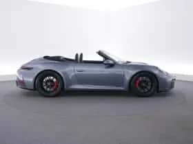 Porsche 911 (2025) thumbnail 6