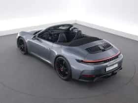 Porsche 911 (2025) thumbnail 10