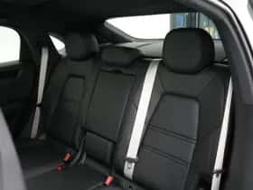 Porsche Cayenne (2026) thumbnail 29