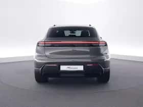 Porsche Onbekend (2025) thumbnail 4