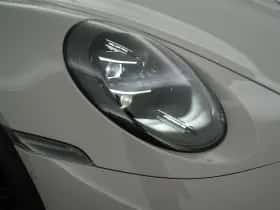 Porsche 911 (2025) thumbnail 32