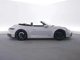 Porsche 911 (2025) thumbnail 6
