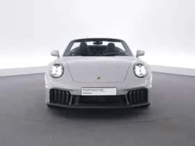 Porsche 911 (2025) thumbnail 8