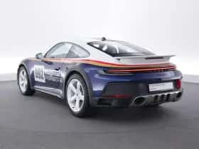 Porsche 911 (2023) thumbnail 3