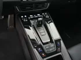 Porsche 911 (2026) thumbnail 24