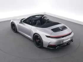 Porsche 911 (2026) thumbnail 10