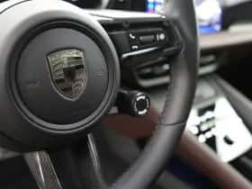 Porsche Macan (2024) thumbnail 22