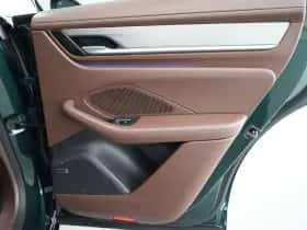 Porsche Macan (2024) thumbnail 35