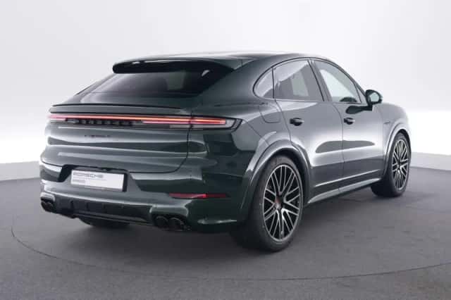 Porsche Cayenne (2026) thumbnail 5