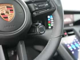 Porsche Taycan (2026) thumbnail 26