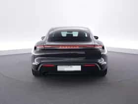 Porsche Taycan (2026) thumbnail 4