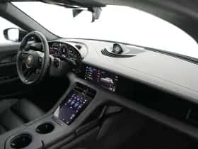 Porsche Taycan (2026) thumbnail 34