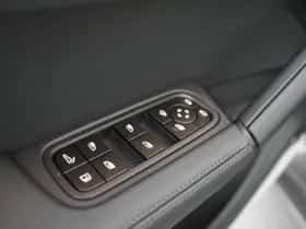 Porsche Cayenne (2025) thumbnail 14