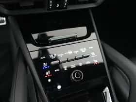 Porsche Cayenne (2025) thumbnail 26
