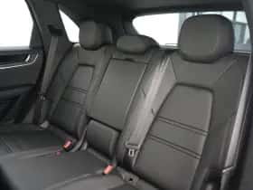 Porsche Cayenne (2025) thumbnail 30