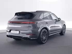 Porsche Cayenne (2025) thumbnail 5