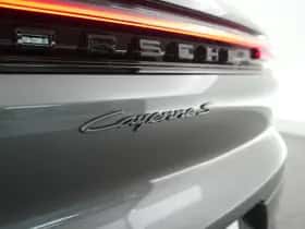 Porsche Cayenne (2025) thumbnail 44