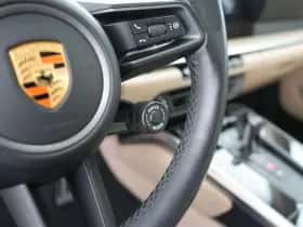 Porsche 911 (2021) thumbnail 30