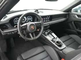 Porsche 911 (2026) thumbnail 12