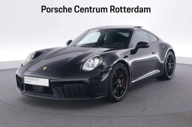 Porsche 911 (2025) thumbnail 1