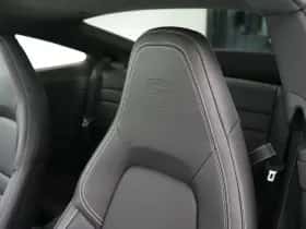 Porsche 911 (2025) thumbnail 21