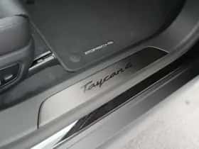 Porsche Taycan (2025) thumbnail 38