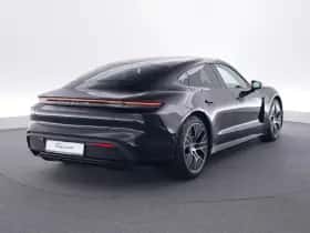 Porsche Taycan (2025) thumbnail 5