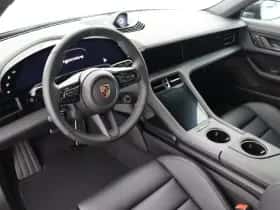 Porsche Taycan (2025) thumbnail 17