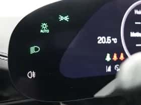 Porsche Taycan (2025) thumbnail 22