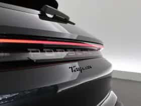 Porsche Taycan (2025) thumbnail 40