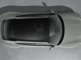 Porsche Taycan (2025) thumbnail 5