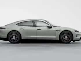 Porsche Taycan (2025) thumbnail 7