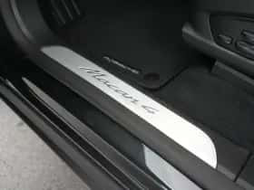 Porsche Macan (2025) thumbnail 16