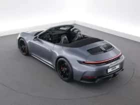 Porsche 911 (2025) thumbnail 10
