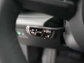 Porsche Macan (2026) thumbnail 20