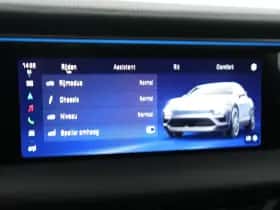 Porsche Macan (2026) thumbnail 23