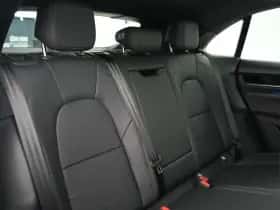 Porsche Macan (2026) thumbnail 29
