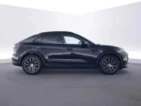 Porsche Macan (2026) thumbnail 6