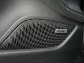 Porsche Taycan (2022) thumbnail 15