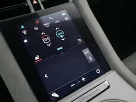 Porsche Taycan (2022) thumbnail 30