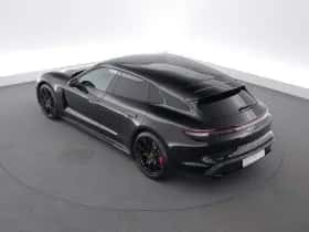 Porsche Taycan (2022) thumbnail 10