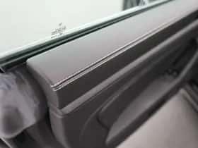 Porsche 911 (2025) thumbnail 14