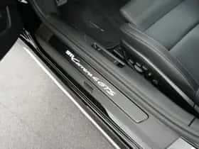 Porsche 911 (2025) thumbnail 18
