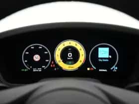 Porsche 911 (2025) thumbnail 24