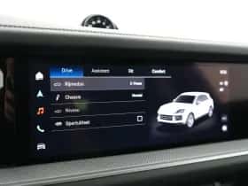 Porsche Cayenne (2025) thumbnail 25