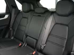 Porsche Cayenne (2025) thumbnail 29