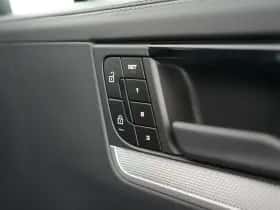 Porsche Cayenne (2025) thumbnail 37