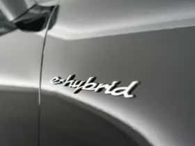 Porsche Cayenne (2025) thumbnail 38