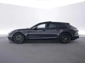 Porsche Panamera (2024) thumbnail 2